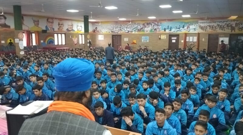 *सरस्वती विद्या मंदिर इंटर कॉलेज, आवास विकास में वीर बाल दिवस श्रद्धा और गर्व के साथ मनाया गया*