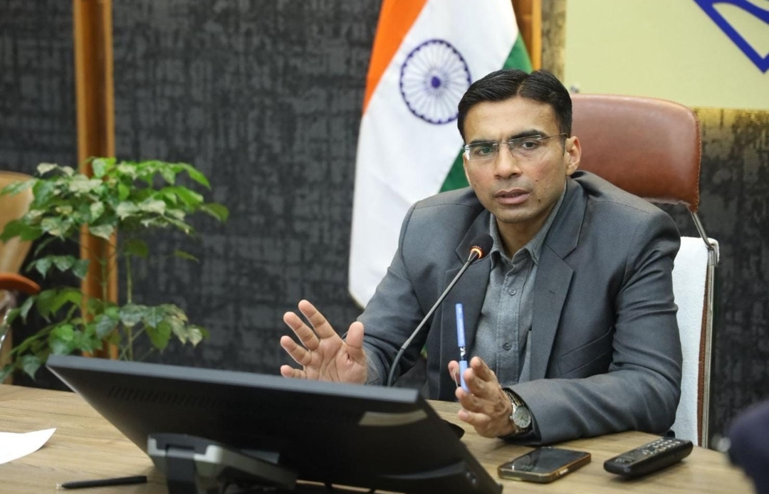 *रोड कटिंग में सुरक्षा मानकों की अनदेखी पर जिला प्रशासन का बड़ा एक्शन; शहर अन्तर्गत समस्त कार्य अनुमतियां निरस्त*