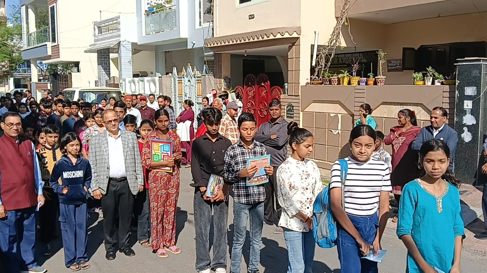 *अनुशासन और उत्साह के संग सम्पन्न हुई दूसरी प्रवेश परीक्षा, निखरी प्रतिभाओं की झलक*