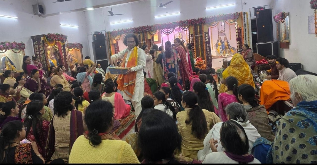 *नगर की आस्था के केंद्र श्री दुर्गा शक्ति मंदिर में भजन संध्या का हुआ दिव्य आयोजन*