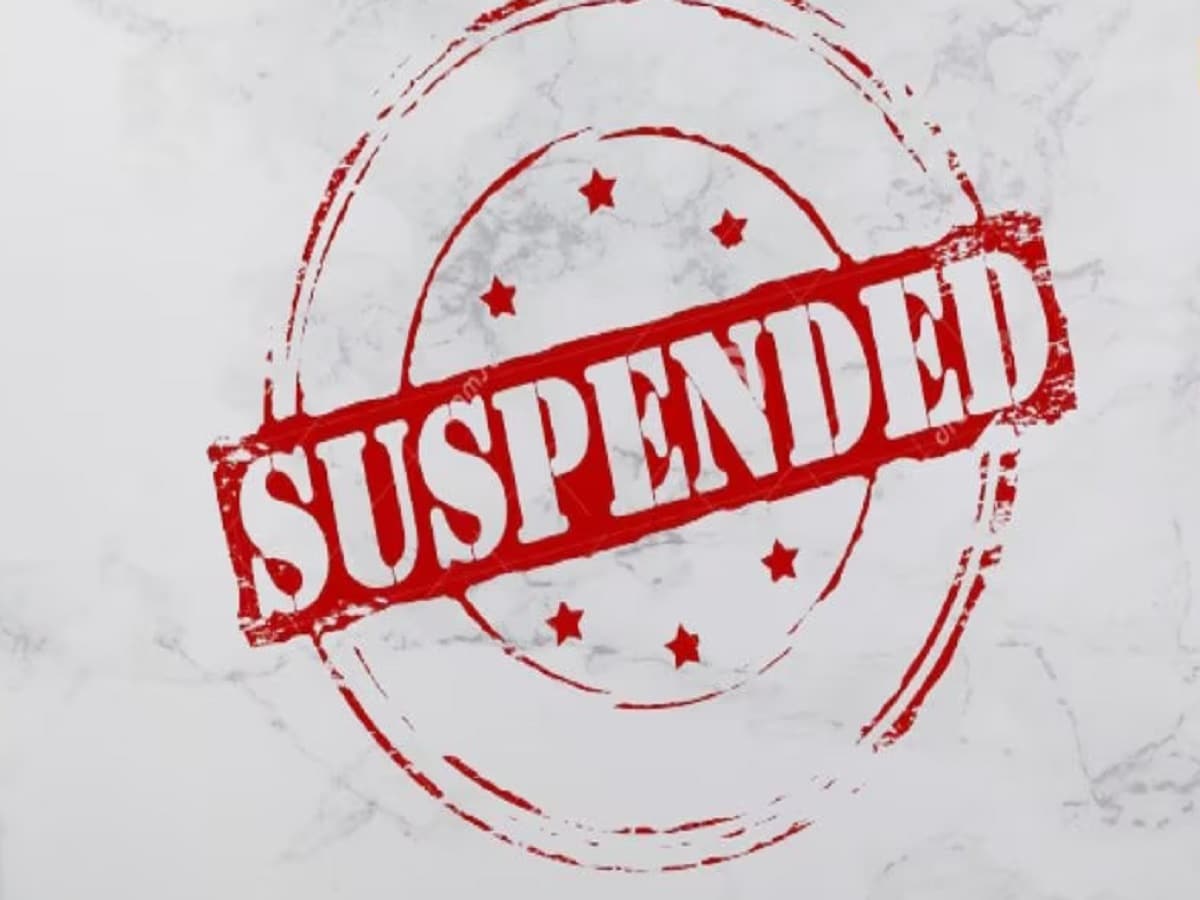 *सीएम पुष्कर सिंह धामी के निर्देश पर इकबालपुर चौकी के सभी पुलिसकर्मी निलंबित*
