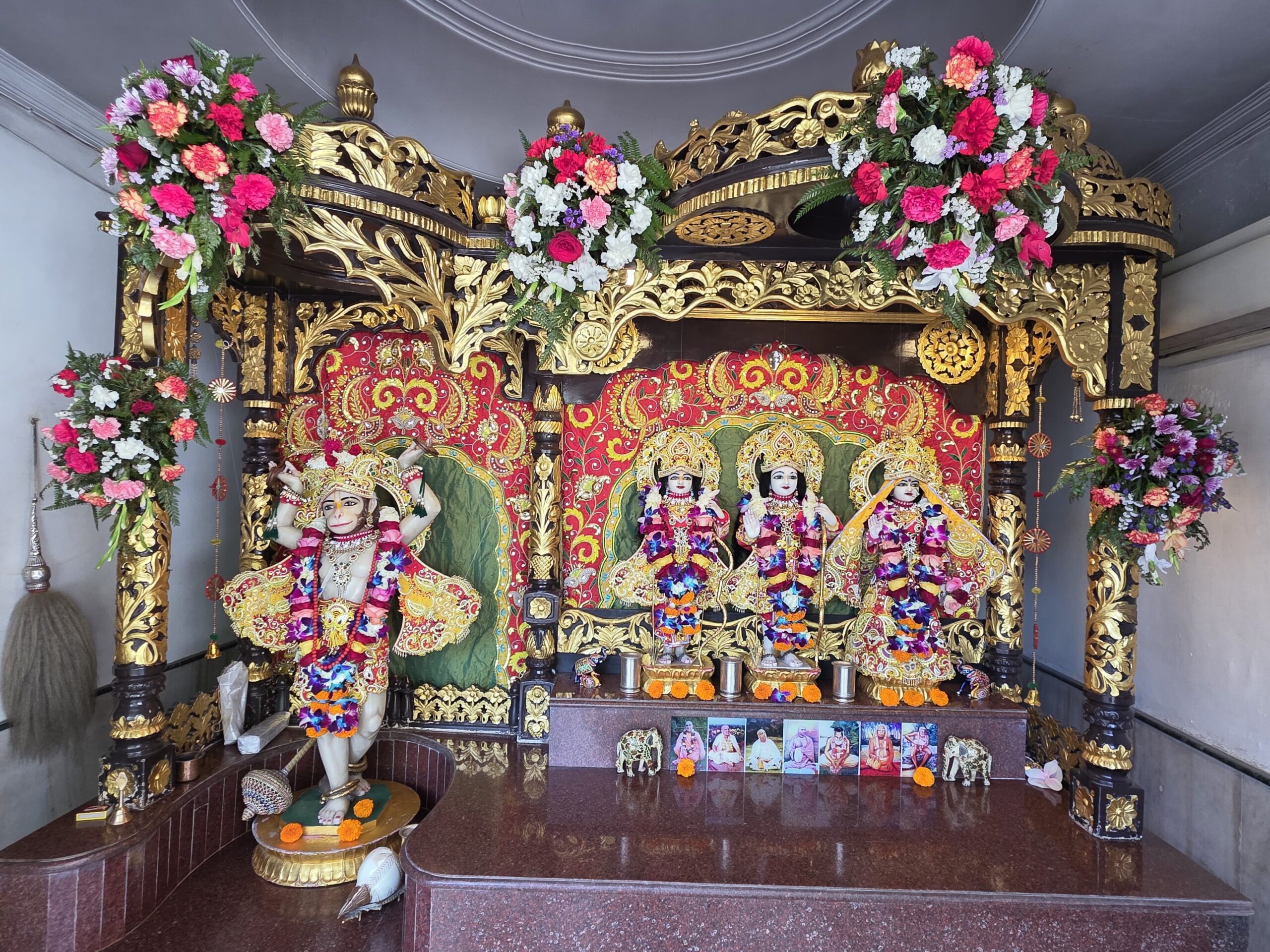 *मधुबन आश्रम में पूज्य  भक्तियोग स्वामी का निर्वाणोत्सव धूमधाम से मनाया गया*