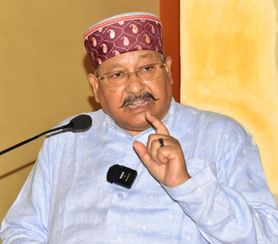 *उत्तराखंड- कैबिनेट मंत्री ने डीएफओ को आदमखोर गुलदार को शीघ्र मारने के दिए निर्देश*