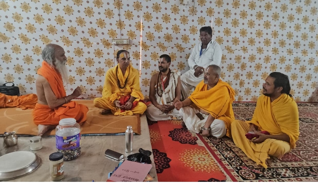 *कलिकाल का दिव्य याज्ञिक महाप्रयोग शत 100 गायत्री पुरश्चरण महायज्ञ – स्वामी राघवाचार्य जी महाराज।*