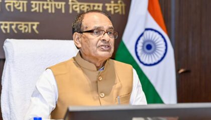 *​शिवराज सिंह का खेत बचाओ अभियान: क्या यह कंक्रीट से खेत बचाएगा?*
