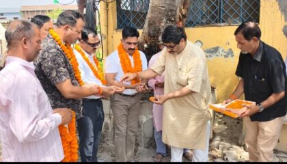 *महापौर  शम्भू पासवान  द्वारा नगर निगम क्षेत्र में लगभग ₹115 लाख से अधिक के विकास कार्यों का किया विधिवत उद्घाटन*