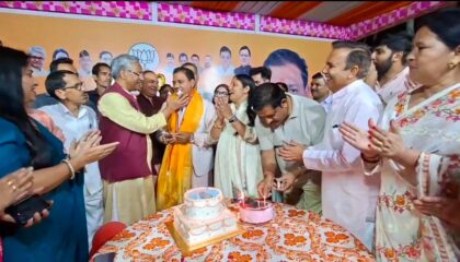 *डोईवाला में भाजपा जिला अध्यक्ष राजेंद्र तड़ियाल का जन्मदिन, संगठनात्मक एकता का दिखा संदेश*