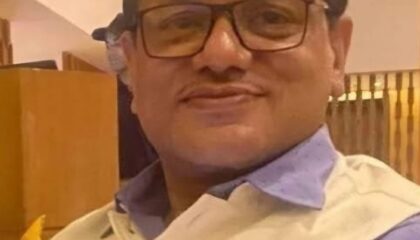 *गांधी जी के तीन बंदर और लोकतंत्र की सीढ़ियाँ*