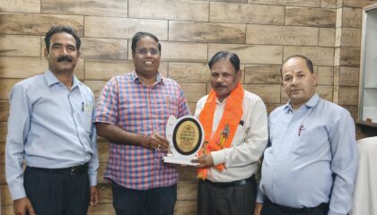 *सामाजिक कार्यकर्ताओं रमाकांत गुप्ता एवं वीरेन्द्र गुप्ता का सम्मान*