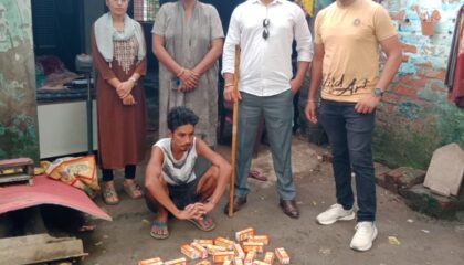 *ऋषिकेश-कृष्णा नगर कॉलोनी आईडीपीएल में अवैध शराब बरामद -दो गिरफ्तार*