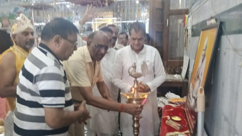 *श्री दिगम्बर जैन पंचायती मंदिर में आज महामंडल सिद्धचक्र विधान के छठवें दिन हुए अनेकों धार्मिक आयोजन*