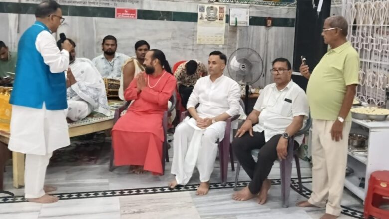 *श्री दिगंबर जैन मंदिर में आठवें दिन हुए अनेकों धार्मिक आयोजन*
