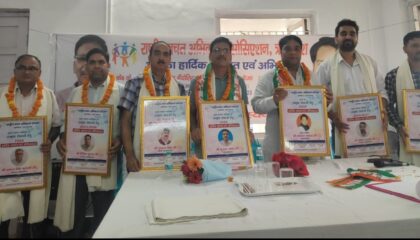*ऋषिकेश -उत्कृष्ट कार्य करने वाले डाककर्मी हुए सम्मानित*