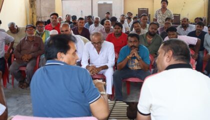 ‌*ऋषिकेश- कृषि मंडी समिति ऋषिकेश के आढ़तियों ने की विधायक अग्रवाल से मुलाकात*