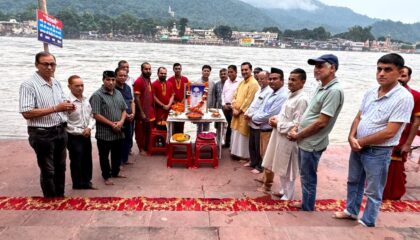 *उत्तराखंड आन्दोलन के प्रणेता पर्वतीय गाँधी स्वर्गीय  इन्द्रमणि बडोनी जी की 27वीं पुण्यतिथि पर किया श्रद्धा-सुमन अर्पित*