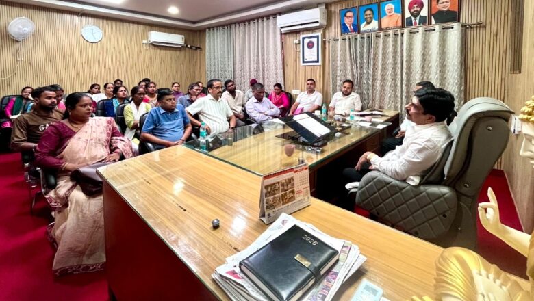 ऋषिकेश-वेंडिंग कार्ट के दुरुपयोग और अवैध कब्जे पर होगी सख्त कार्रवाई, वास्तविक व जरूरतमंद वेंडरों को ही मिलेगा लाभ*