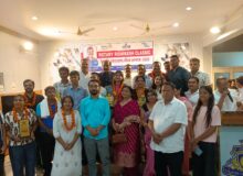 *देवभूमि की प्रतिभाओं को स्वास्थ्य मंत्री सुबोध उनियाल ने किया सम्मानित*