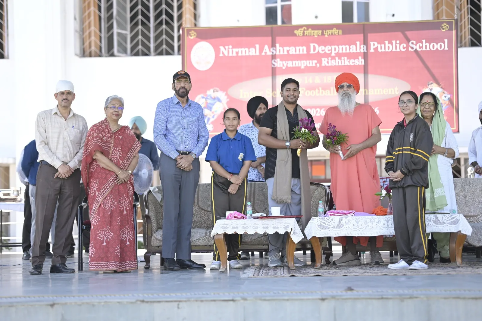 निर्मल दीपमाला विद्यालय में तीन दिवसीय इंटर हाउस फुटबॉल टूर्नामेंट का आगाज.