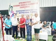 *ओपन मास्टर्स वेटरन्स डबल्स बैडमिंटन टूर्नामेंट एवं  इंटरनेशनल खिलाड़ियों का सम्मान समारोह हुआ आयोजित*