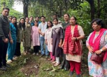 *ऋषिकुल परिसर में आयोजित हुआ बृहत वृक्षारोपण अभियान- पर्यावरण संरक्षण के साथ आयुर्वेदिक परंपरा को सहेजने का लिया संकल्प*
