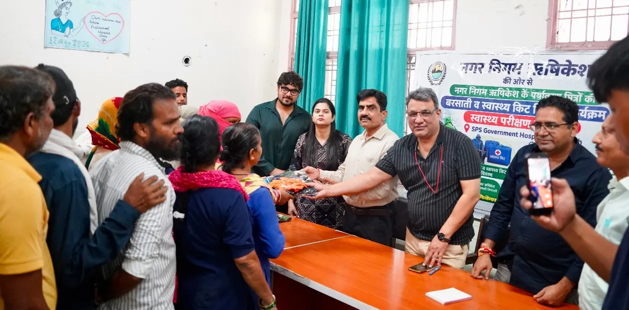 ‘स्वच्छता ही सेवा’ पखवाड़े में पर्यावरण मित्रों के लिए निःशुल्क स्वास्थ्य शिविर, निगम कार्मिकों की भी हुई जांच.