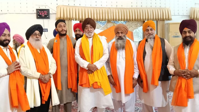 हेमकुंड साहिब के दर्शन कर ऋषिकेश पहुंचा पाकिस्तानी सिख श्रद्धालुओं का जत्था, ट्रस्ट ने किया स्वागत.