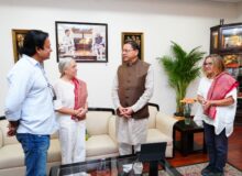 ऋषिकेश के बीटल्स आश्रम में होगी अंतरराष्ट्रीय फिल्म की शूटिंग, फरवरी 2027 में जुटेगा विदेशी फिल्म क्रू.