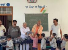 मधुवन आश्रम ने 58 विद्यार्थियों को वितरित किए गर्म ट्रैकसूट, 20 वर्षों से जारी है सेवा अभियान.