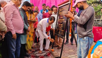 *ऋषिकेश की 185 मीटर लंबी दीवारों पर उकेरी जाएंगी आकर्षक कलाकृतियां, 93.14 लाख से होगा सौंदर्यीकरण*
