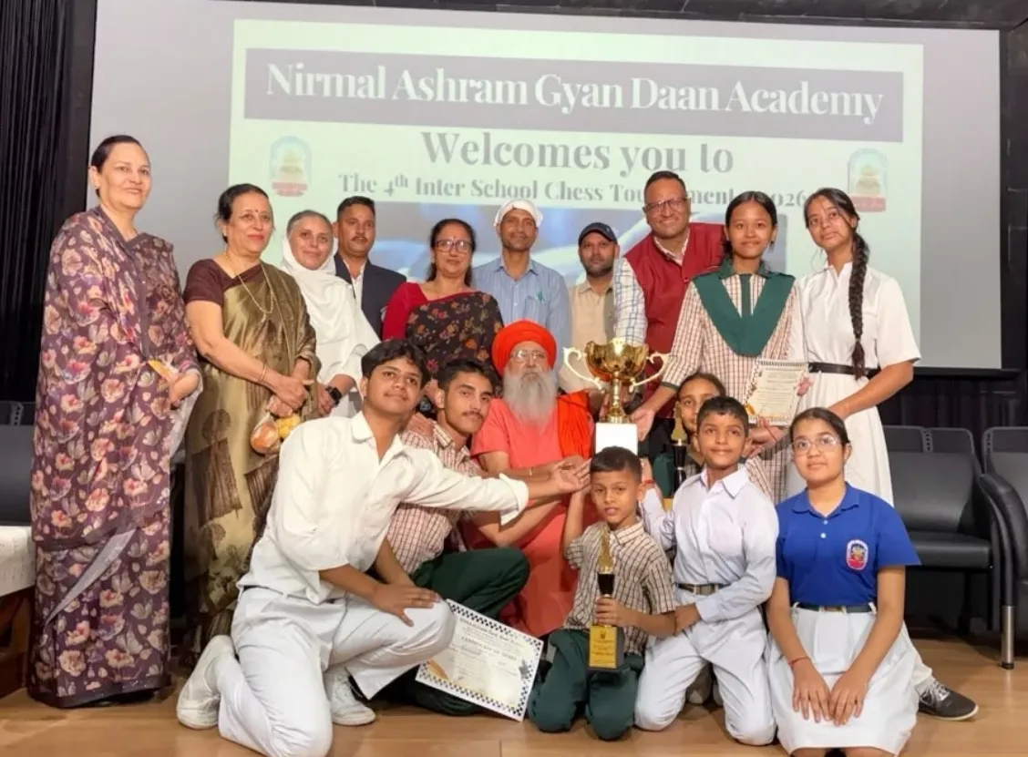 40 विद्यालयों के 144 खिलाड़ियों के बीच एनजीए ने जीती ओवरऑल चैंपियन ट्रॉफी।