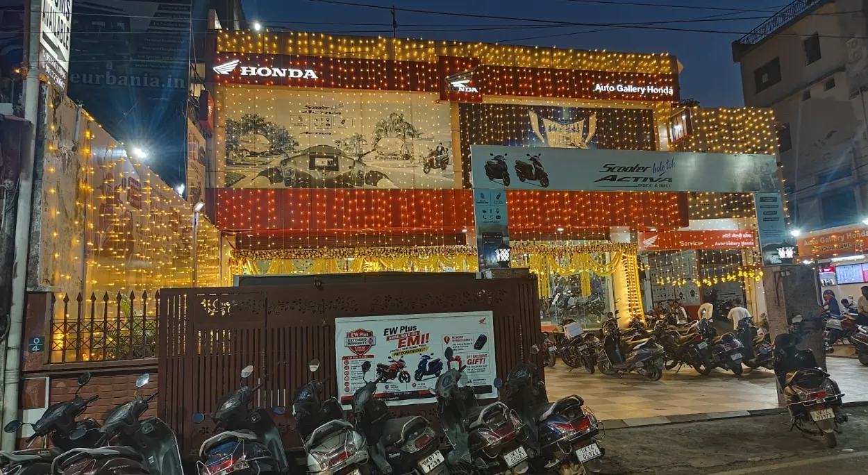 नवरात्रि और दीपावली पर ऑटो गैलरी में उपहारों की बरसात, हर खरीद पर मिलेगा स्क्रैच कूपन।