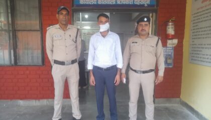 ब्रेकिंग न्यूज़-एम्स ऋषिकेश की CRE-3 भर्ती में बड़ा फर्जीवाड़ा! बायोमेट्रिक जांच में खुला पहचान का खेल, एक गिरफ्तार।