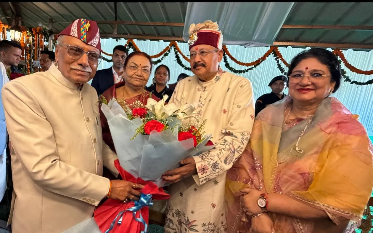 सतपाल महाराज ने नवनियुक्त राज्यपाल डॉ. ढाल सिंह बिसेन से की शिष्टाचार भेंट.