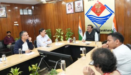 उत्तराखंड में 50 पुरानी 108 एम्बुलेंस जल्द बदली जाएंगी, मुख्य सचिव ने दिए तत्काल कार्रवाई के निर्देश.