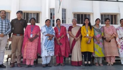 निर्मल आश्रम दीपमाला पब्लिक स्कूल में सुरक्षित बचपन अभियान के तहत विधिक साक्षरता शिविर आयोजित
